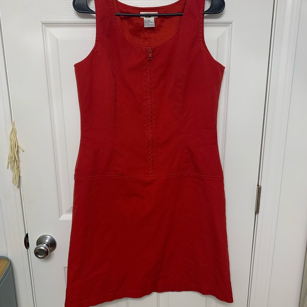 Talbots Red Sheath Dress Sleeveless Scoop Neck. Size 8